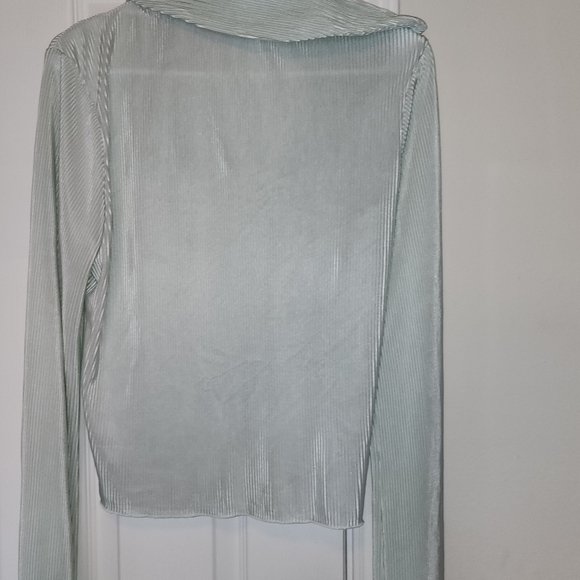 Forever 21 texture shirt - Picture 5 of 5